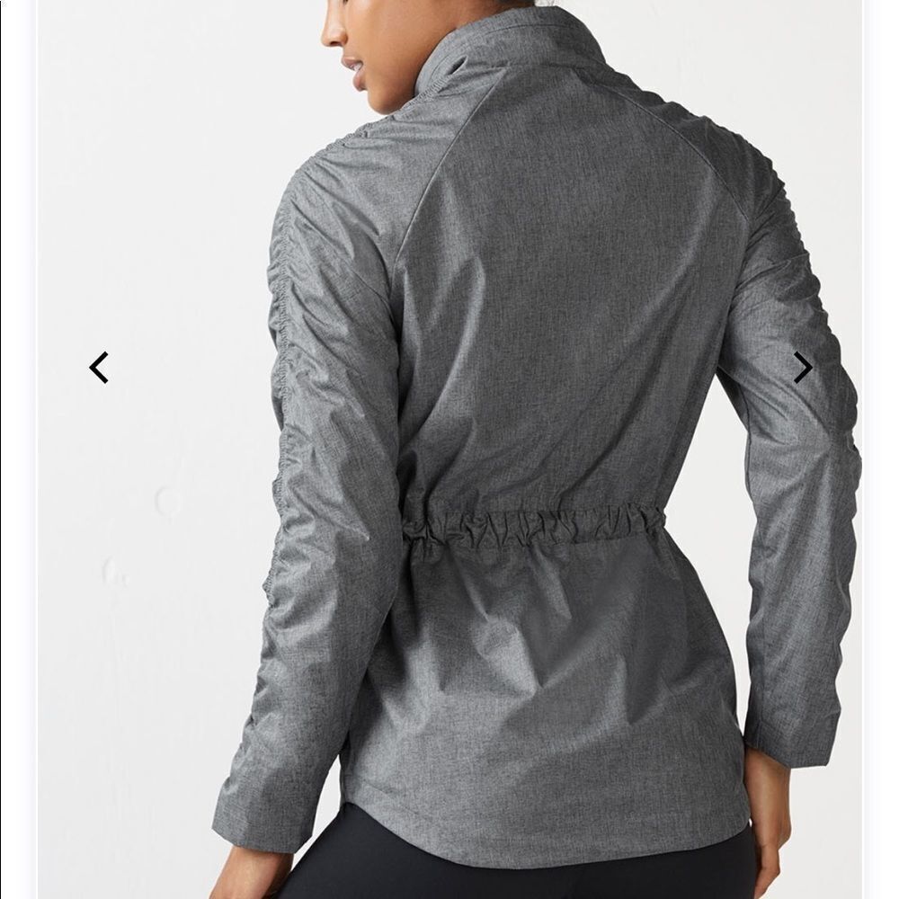 Fabletics Danielle water resistant jacket - Picture 2 of 8